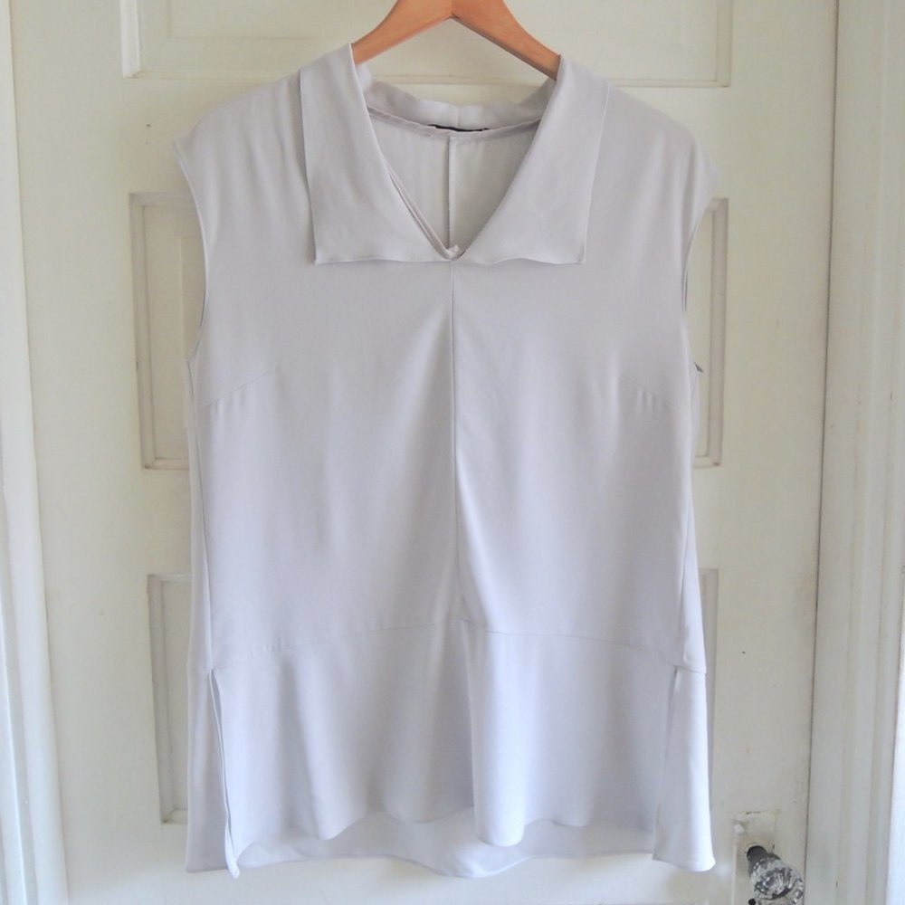 MM. LaFleur Light Gray Mist Huston 2.0 Sleeveless Blouse M